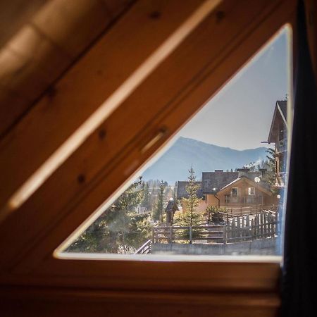 Villa Mazzel With Balcony ヴィーゴ・ディ・ファッサ エクステリア 写真